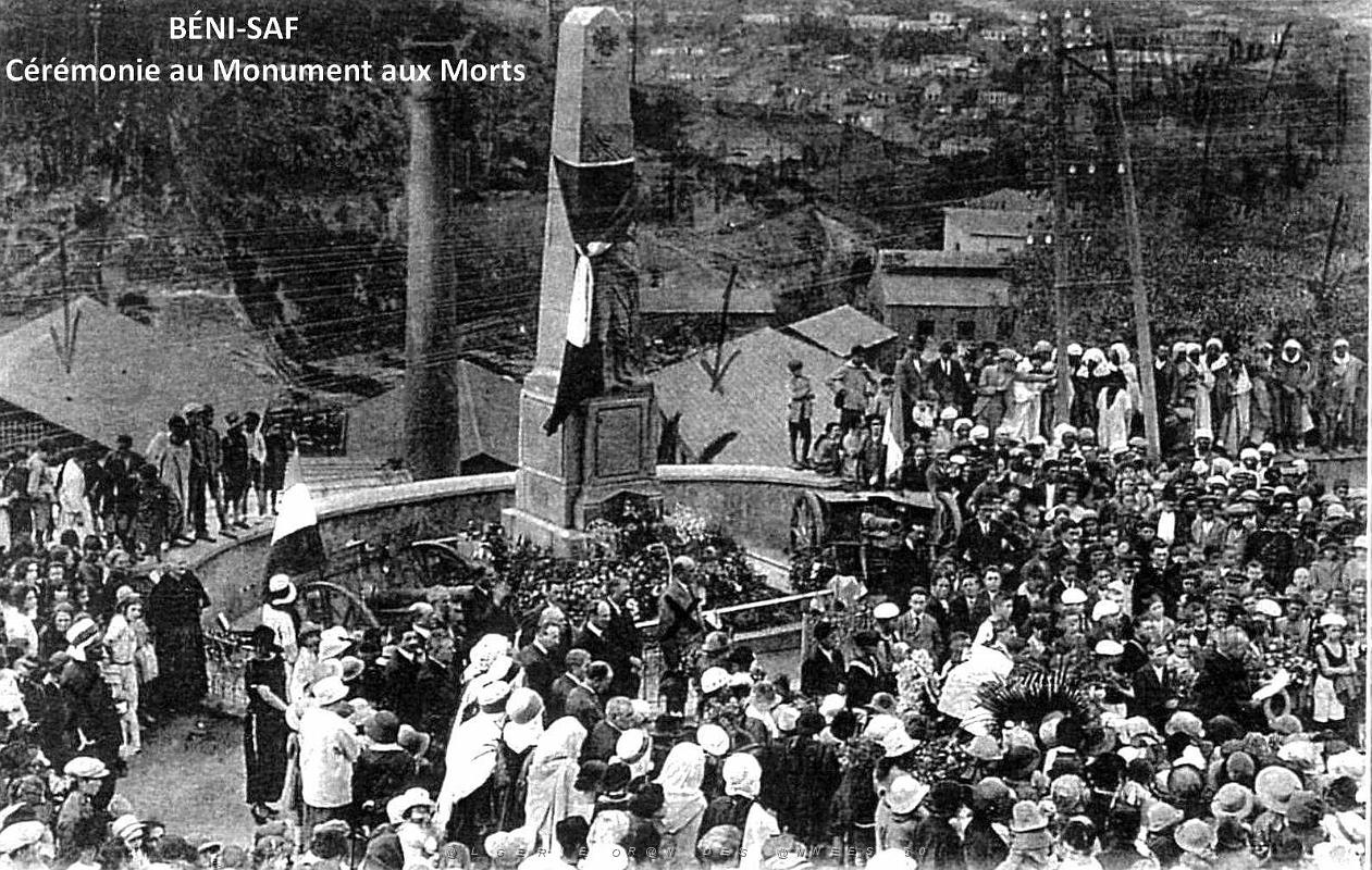 988- Beni-Saf - Ceremonie au Monument aux Morts.jpg